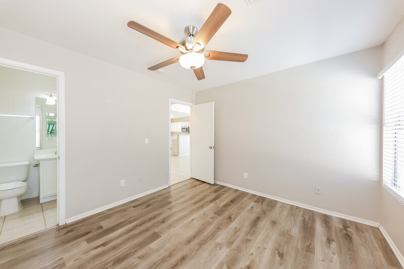 1,810/Mo, 11335 W Crestbrook Dr Surprise, AZ 85378 Misc View 8