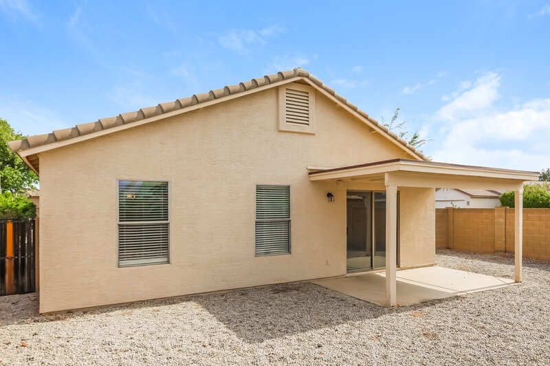 0/Mo, 11335 W Crestbrook Dr Surprise, AZ 85378 Rear View