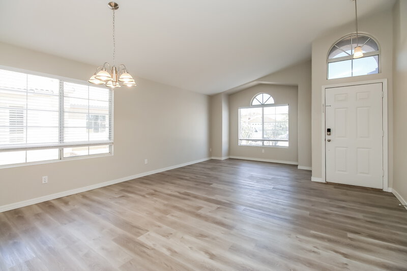 2,660/Mo, 1506 S Dove St Gilbert, AZ 85233 Family Room View
