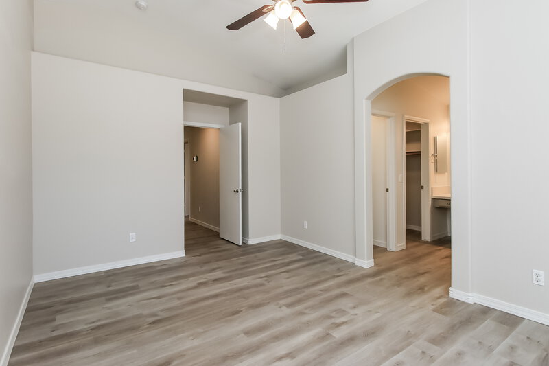 2,660/Mo, 1506 S Dove St Gilbert, AZ 85233 Main Bedroom View 2