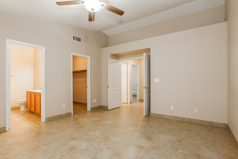2,415/Mo, 1625 E Sheffield Ave Chandler, AZ 85225 Main Bedroom View 2