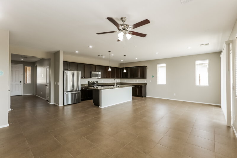 3,120/Mo, 22657 E Via del Verde Queen Creek, AZ 85142 Living Room View 3