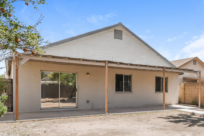 2,250/Mo, 3460 N Seneca Ct Chandler, AZ 85224 Rear View