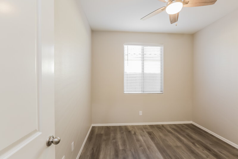 2,585/Mo, 4150 W Ardmore Rd Laveen, AZ 85339 Bedroom View