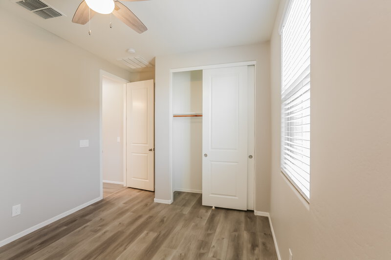2,585/Mo, 4150 W Ardmore Rd Laveen, AZ 85339 Bedroom View 3