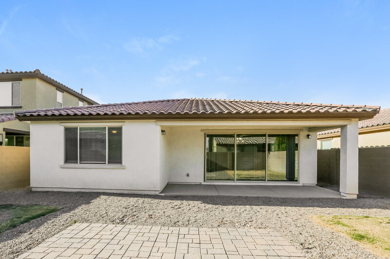 2,585/Mo, 4150 W Ardmore Rd Laveen, AZ 85339 Rear View