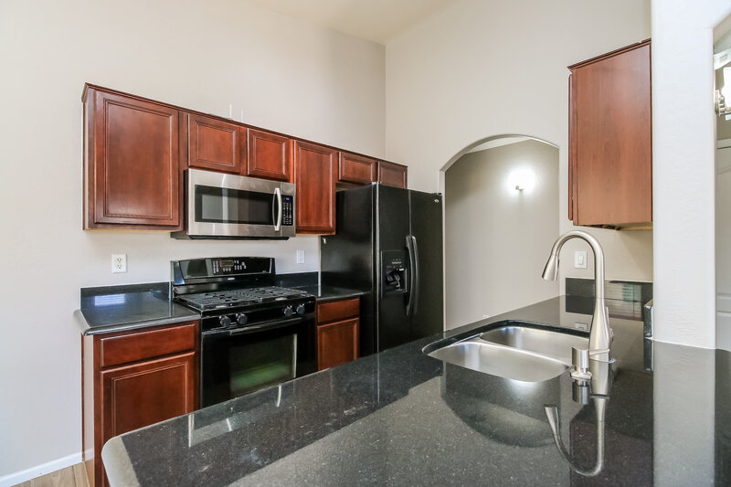 1,740/Mo, 35671 N Mirandesa Dr San Tan Valley, AZ 85143 Kitchen View