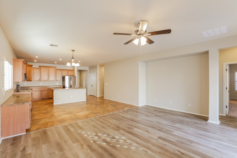 2,240/Mo, 11720 W Villa Chula Ct Sun City, AZ 85373 Dining Room View