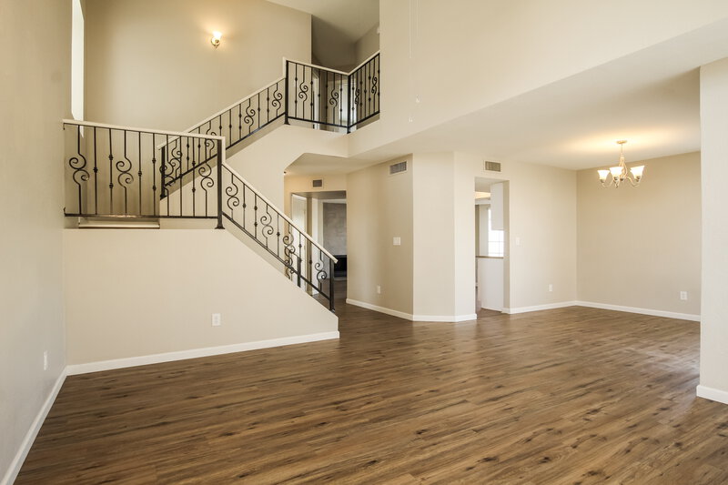 2,215/Mo, 8902 W Caribbean Ln Peoria, AZ 85381 Living Room View