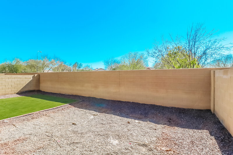2,220/Mo, 5433 W Maldonado Rd Laveen, AZ 85339 Exterior View