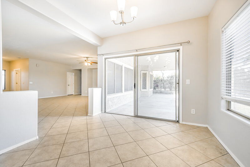 2,630/Mo, 5405 S 55th Ave Laveen, AZ 85339 Dining Room View