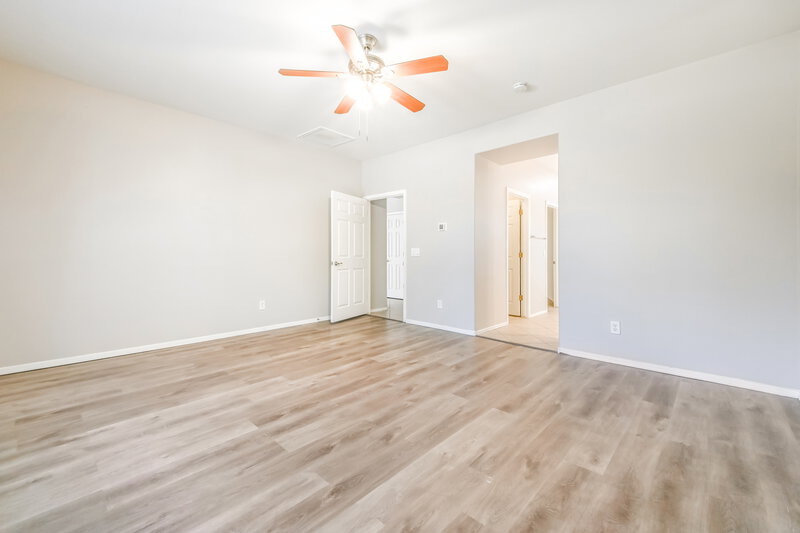 2,630/Mo, 5405 S 55th Ave Laveen, AZ 85339 Main Bedroom View