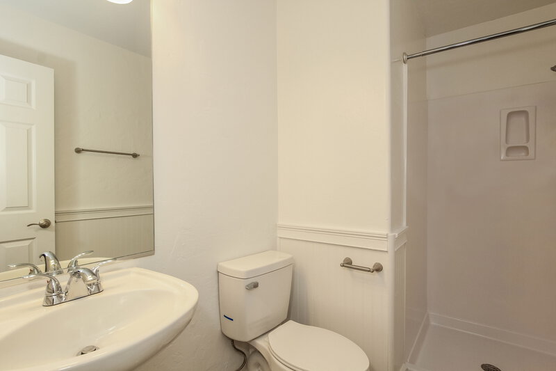 2,535/Mo, 8729 E Kiva Ave Mesa, AZ 85209 Bathroom View 2