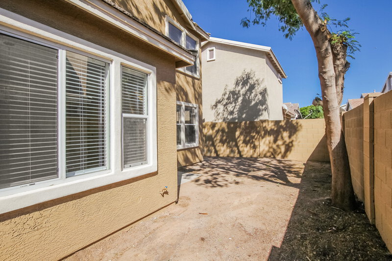 2,535/Mo, 8729 E Kiva Ave Mesa, AZ 85209 Rear View