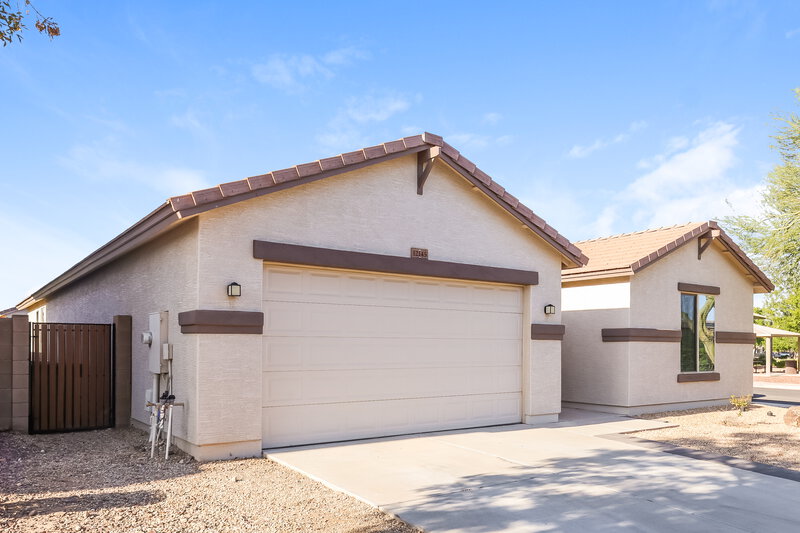 2,430/Mo, 12145 W Patrick Ln Sun City, AZ 85373 Front View