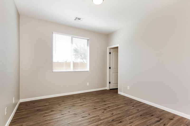 2,350/Mo, 12145 W Patrick Ln Sun City, AZ 85373 Bedroom View 2