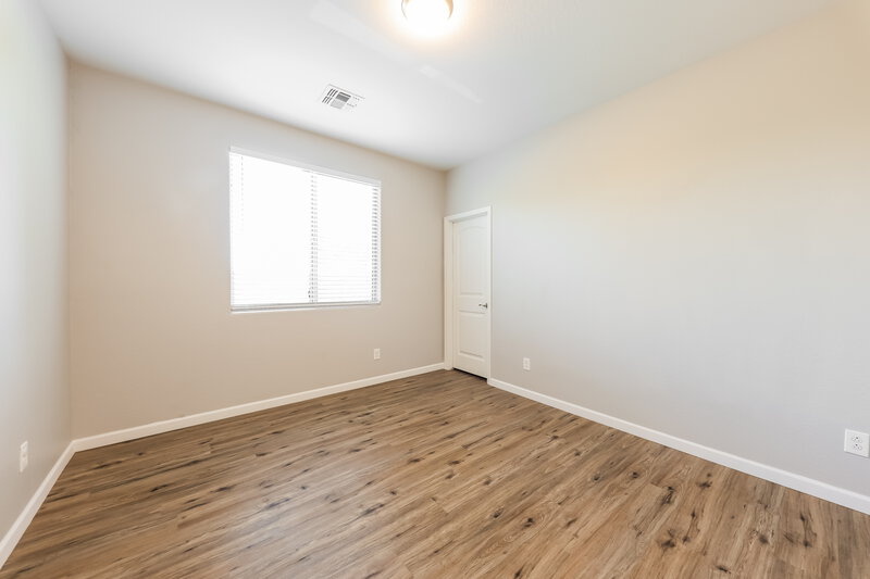 2,430/Mo, 12145 W Patrick Ln Sun City, AZ 85373 Bedroom View 2