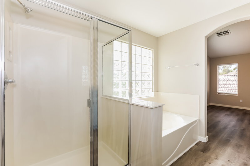 2,570/Mo, 4367 S Mariposa Dr Gilbert, AZ 85297 Main Bathroom View 2