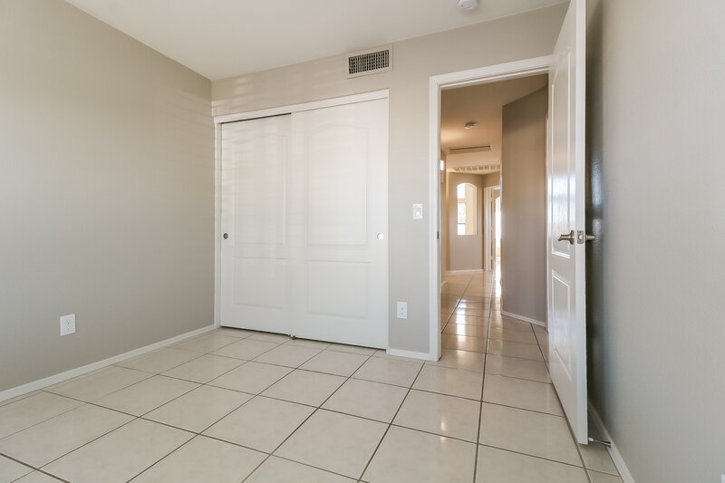 2,170/Mo, 12817 W Vernon Ave Avondale, AZ 85392 Bedroom View