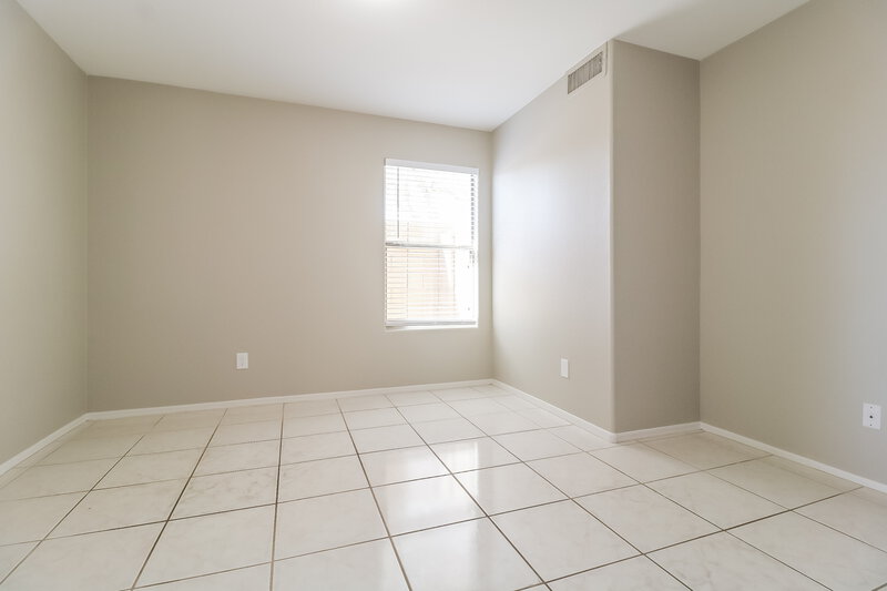 2,170/Mo, 12817 W Vernon Ave Avondale, AZ 85392 Bedroom View 3
