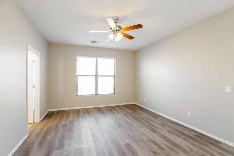 2,400/Mo, 6212 S 44th Ave Laveen, AZ 85339 Main Bedroom View