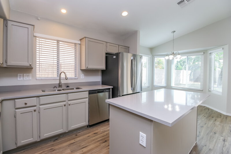 2,750/Mo, 6951 E Lomita Ave Mesa, AZ 85209 Kitchen View