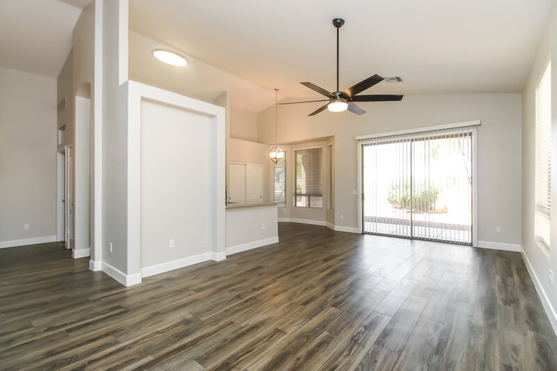 2,490/Mo, 2862 N Rowen Cir Mesa, AZ 85207 Living Room View