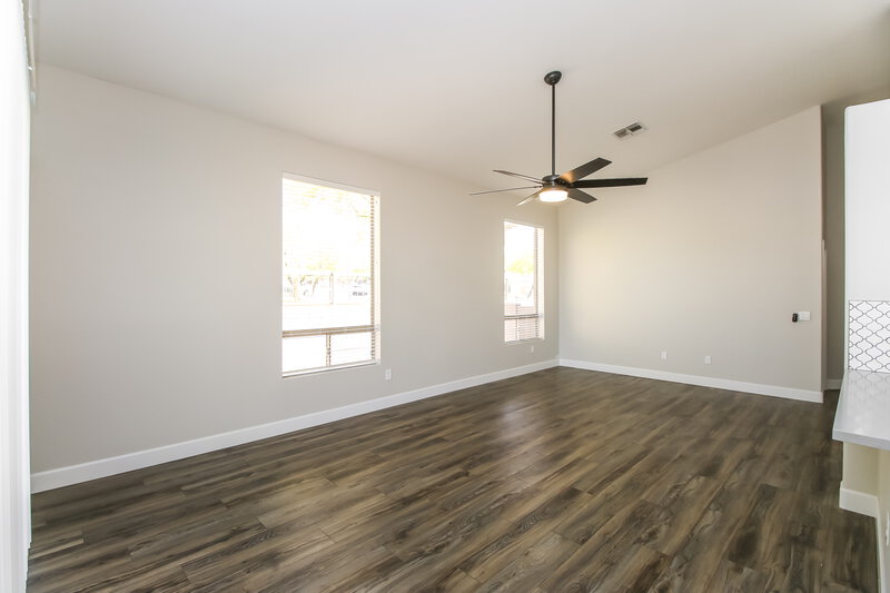 2,490/Mo, 2862 N Rowen Cir Mesa, AZ 85207 Living Room View 3