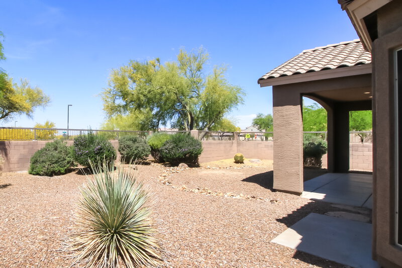 2,490/Mo, 2862 N Rowen Cir Mesa, AZ 85207 Rear View