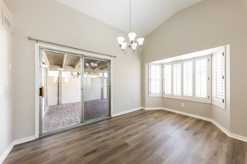 2,015/Mo, 8810 W Grovers Ave Peoria, AZ 85382 Dining Room View