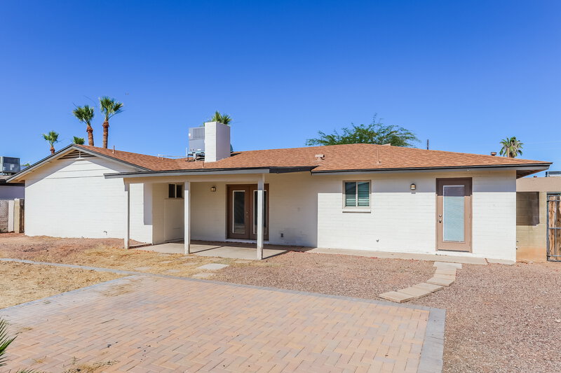 2,295/Mo, 14009 N 42nd Dr Phoenix, AZ 85053 Rear View
