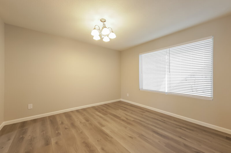 2,335/Mo, 3945 W Meadow Dr Glendale, AZ 85308 Dining Room View