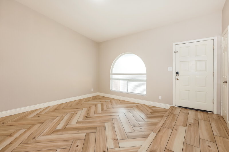 2,735/Mo, 631 W Lindner Ave Mesa, AZ 85210 Living Room View