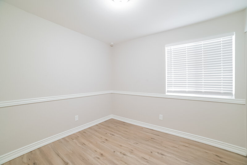 2,570/Mo, 631 W Lindner Ave Mesa, AZ 85210 Bedroom View