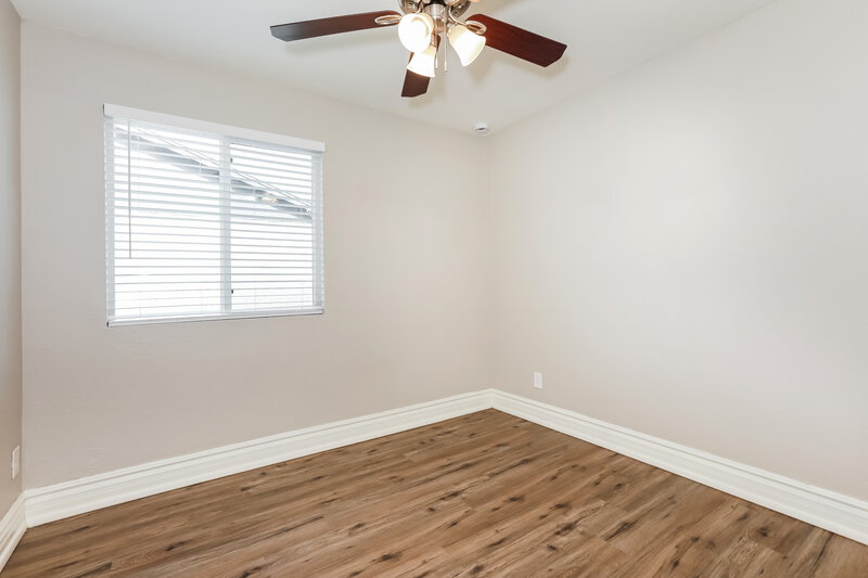 2,735/Mo, 631 W Lindner Ave Mesa, AZ 85210 Bedroom View