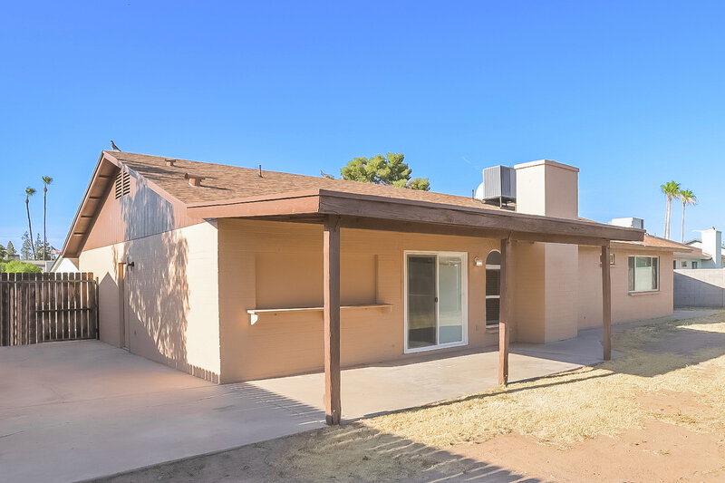 2,570/Mo, 631 W Lindner Ave Mesa, AZ 85210 Rear View