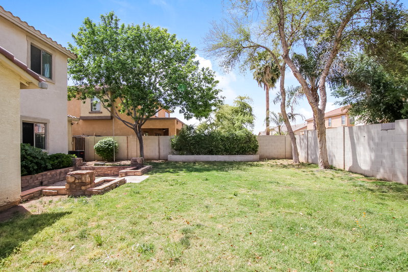 4,430/Mo, 19622 E Arrowhead Trl Queen Creek, AZ 85142 Rear View