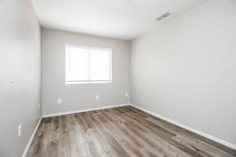 2,515/Mo, 927 E Glenmere Dr Chandler, AZ 85225 Bedroom View