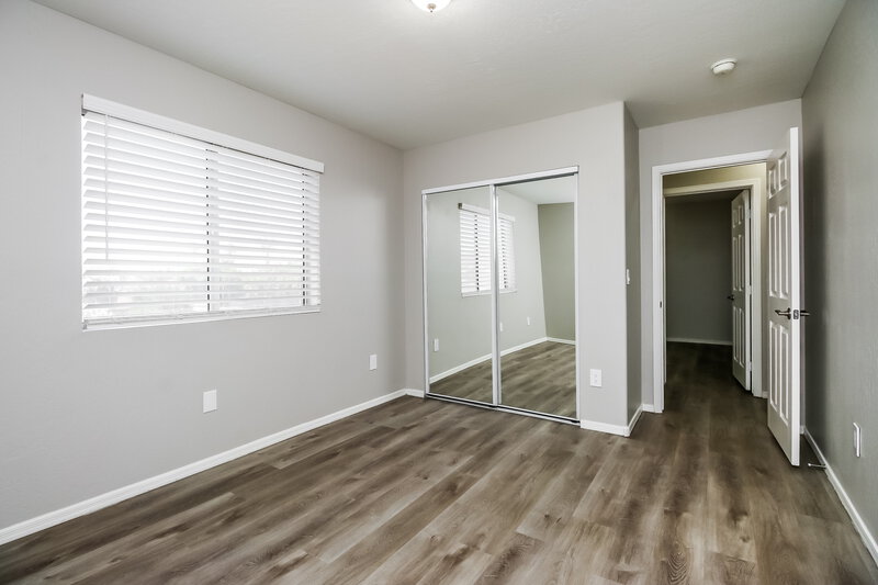 2,515/Mo, 927 E Glenmere Dr Chandler, AZ 85225 Bedroom View 2