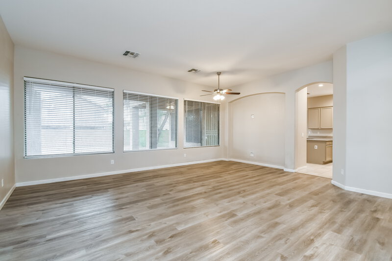 2,490/Mo, 11021 E Dover St Mesa, AZ 85207 Living Room View