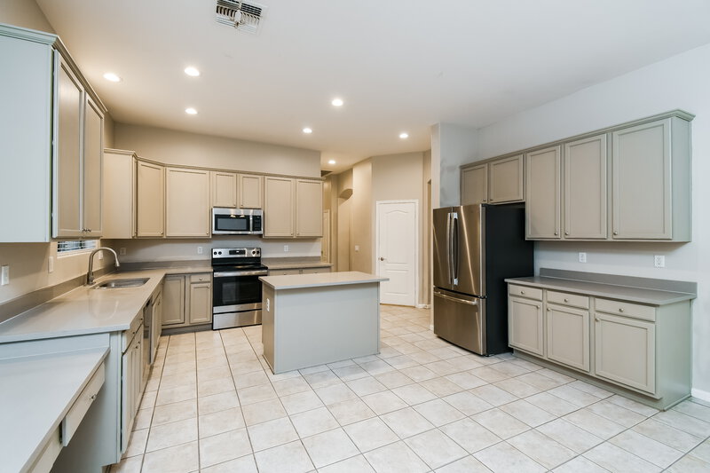 2,490/Mo, 11021 E Dover St Mesa, AZ 85207 Kitchen View 2