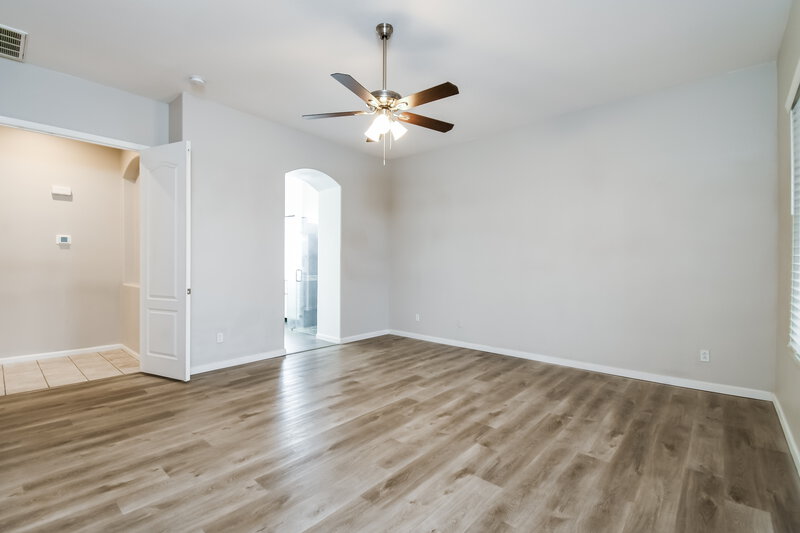 2,490/Mo, 11021 E Dover St Mesa, AZ 85207 Main Bedroom View