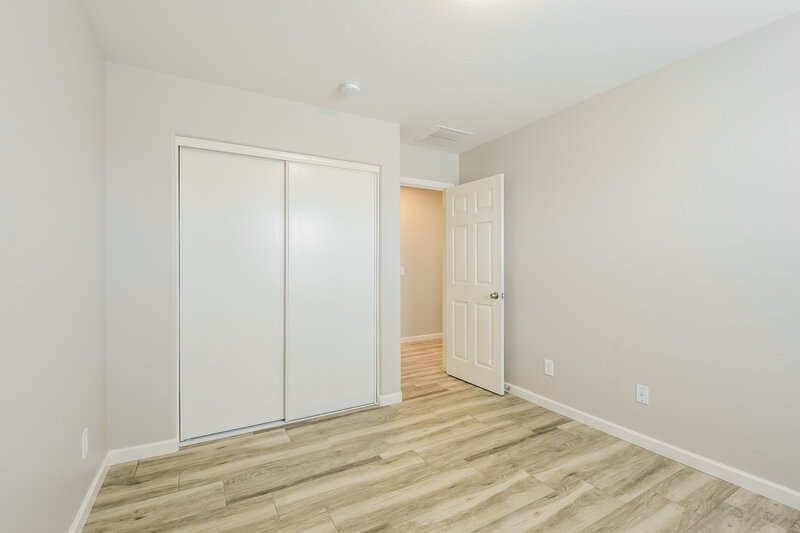 2,960/Mo, 27424 N 54th Ln Phoenix, AZ 85083 Bedroom View 2