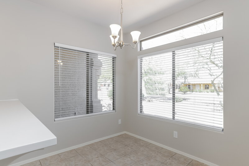 3,020/Mo, 1211 E Winter Dr Phoenix, AZ 85020 Dining Room View