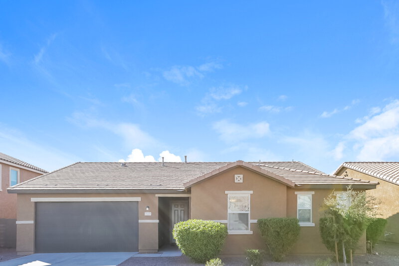 2,459/Mo, 7539 W Apollo Rd Laveen, AZ 85339 External View