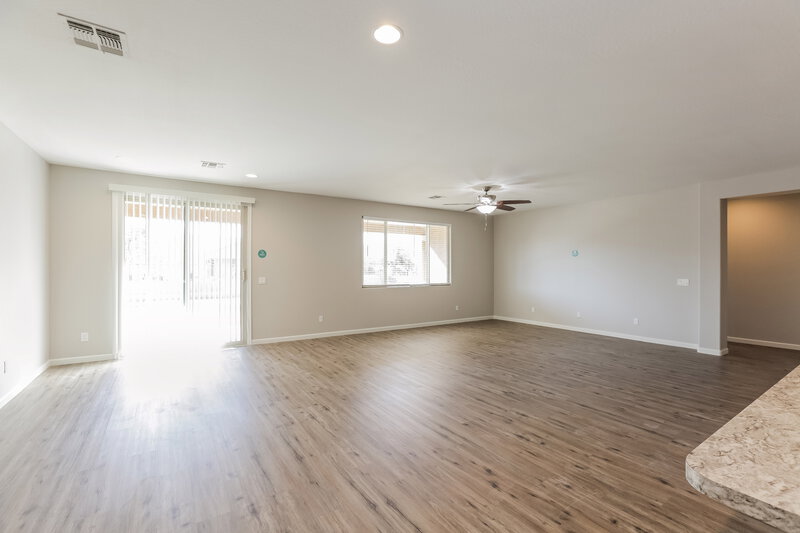 2,459/Mo, 7539 W Apollo Rd Laveen, AZ 85339 Misc View