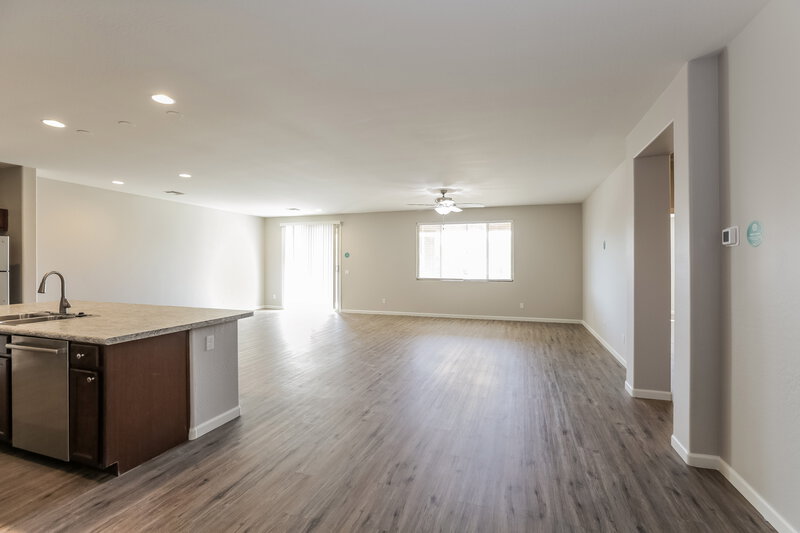 2,459/Mo, 7539 W Apollo Rd Laveen, AZ 85339 Misc View 2