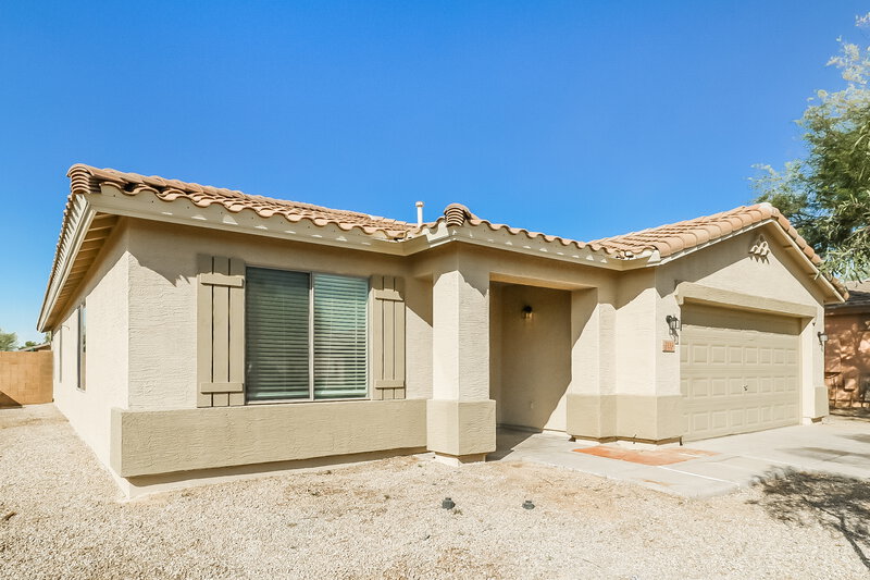 2,390/Mo, 2112 W Burgess Ln Phoenix, AZ 85041 Front View
