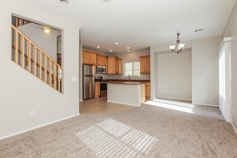 2,305/Mo, 4665 E Olney Ave Gilbert, AZ 85234 Dining Room View 2