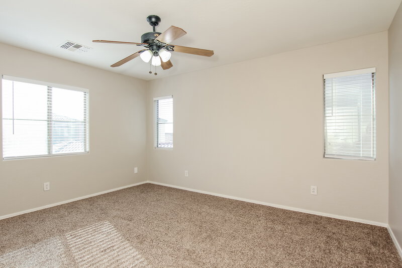 2,305/Mo, 4665 E Olney Ave Gilbert, AZ 85234 Main Bedroom View